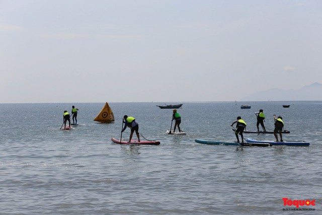 Khai mạc giải Sailing vô địch trẻ quốc gia và giải Sup tranh Cup vô địch các tay chèo xuất sắc năm 2022 - Ảnh 4.