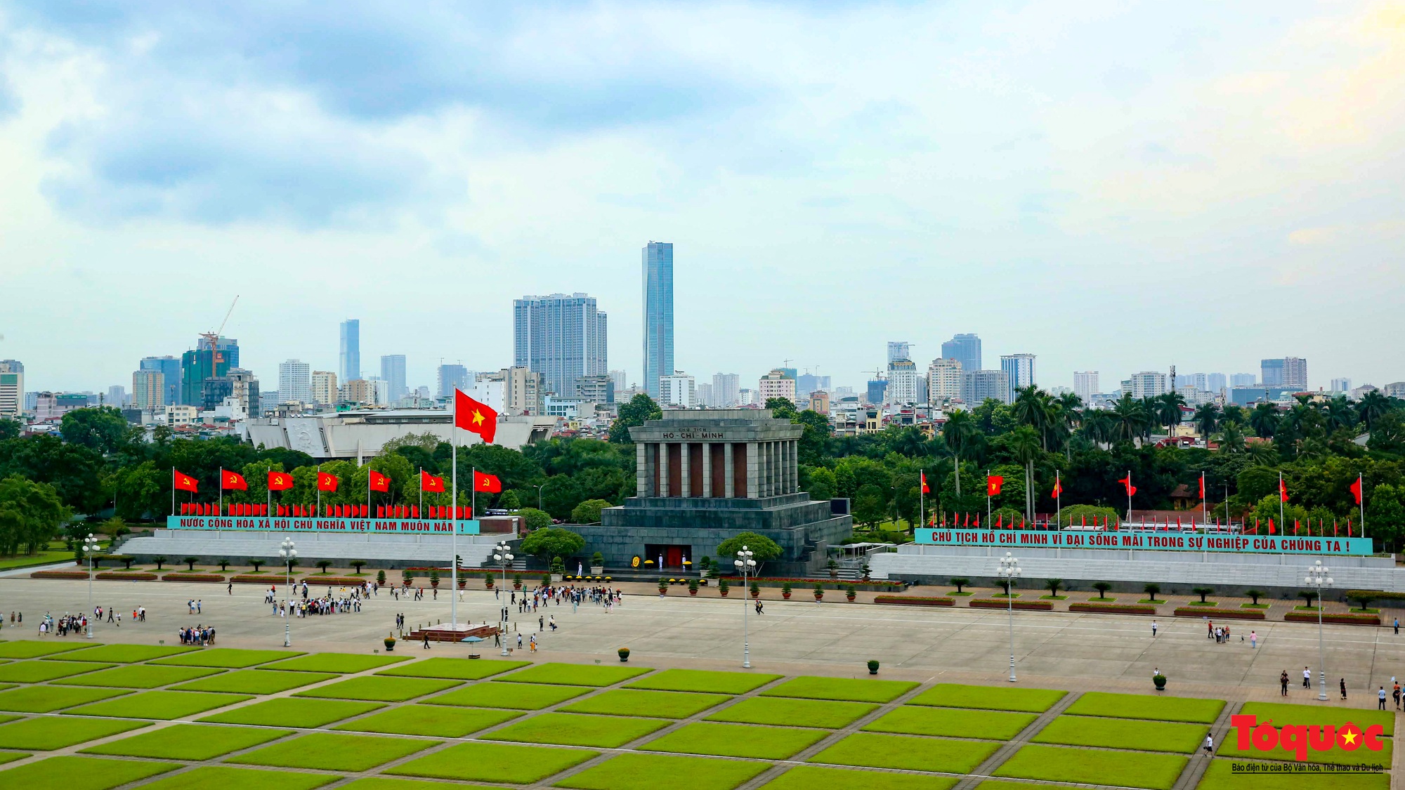 Thiêng liêng nghi Lễ thượng cờ tại Quảng Trường Ba Đình những ngày tháng 9 lịch sử - Ảnh 21.