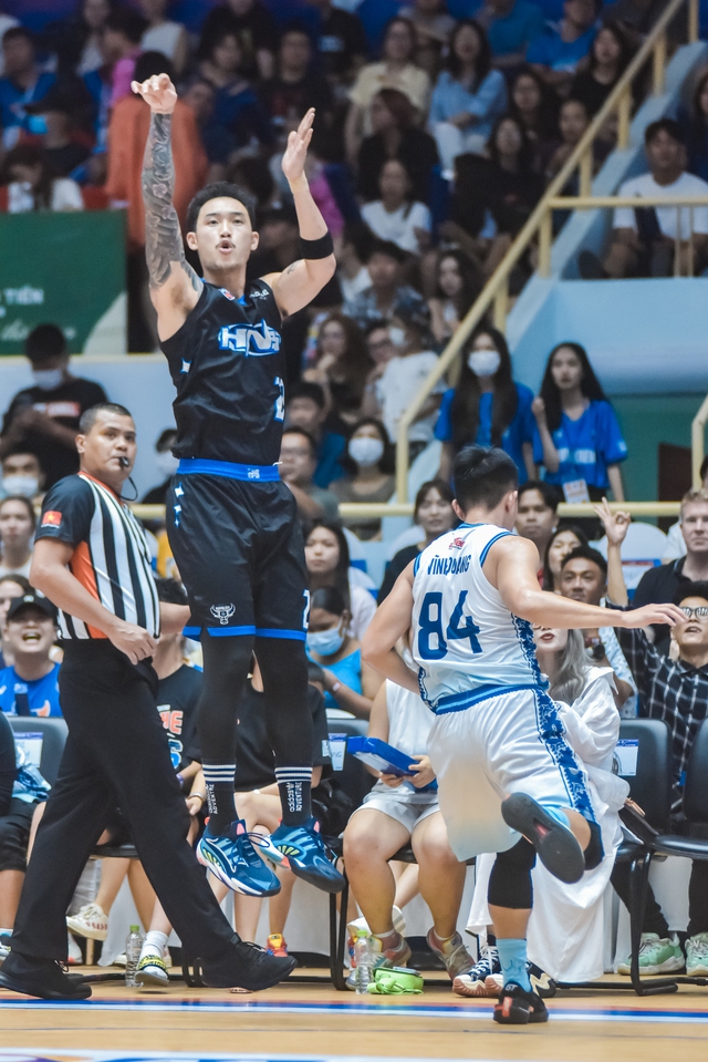 Tâm Đinh và Phú Hoàng: Đôi cánh đã mỏi của Hanoi Buffaloes - Ảnh 5.