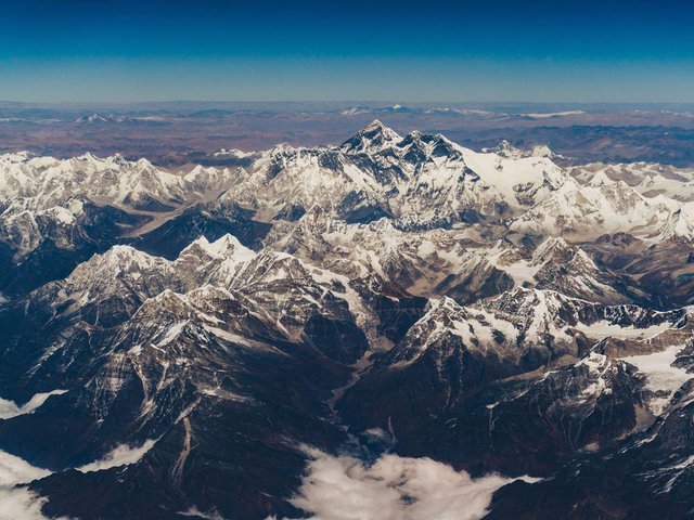 Bhutan có thực sự là “vương quốc hạnh phúc nhất thế giới”? Những hình ảnh thường nhật này có thể là câu trả lời  - Ảnh 1.