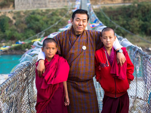 Bhutan có thực sự là “vương quốc hạnh phúc nhất thế giới”? Những hình ảnh thường nhật này có thể là câu trả lời  - Ảnh 9.