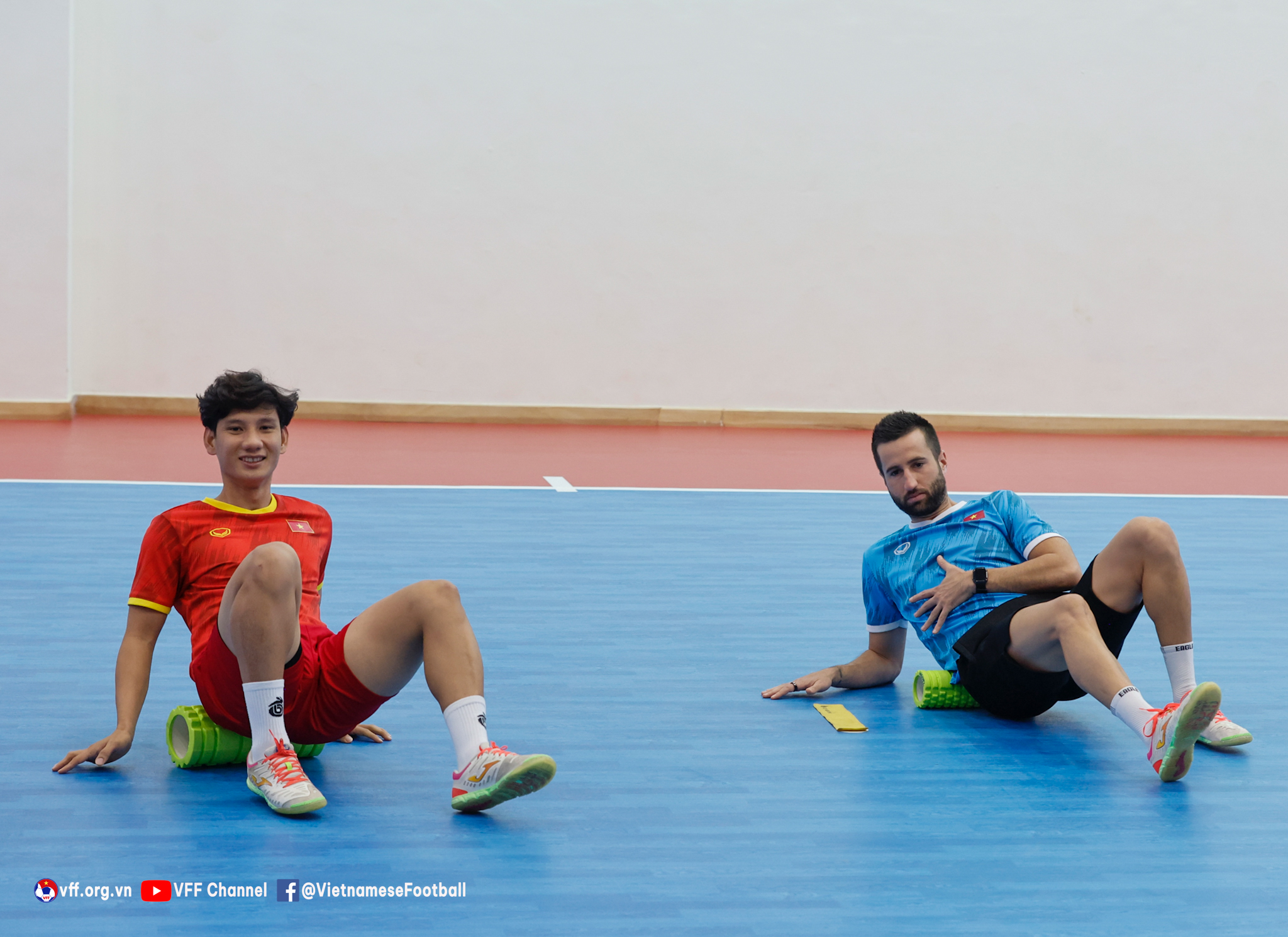 ĐT futsal Việt Nam thoải mái tinh thần trước trận đấu với Nhật Bản