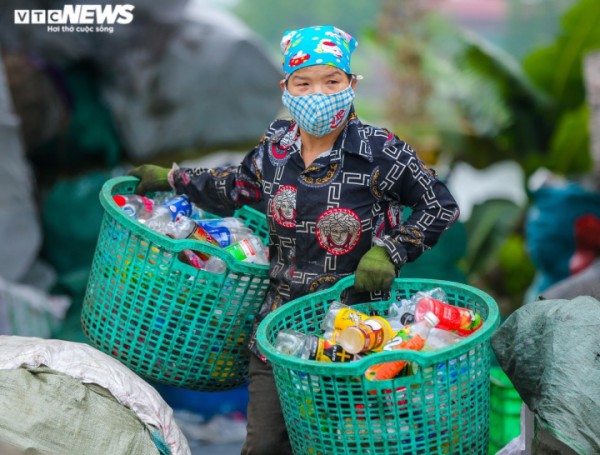 Giảm thiểu rác thải nhựa đại dương: Từ chính sách đến thực tiễn