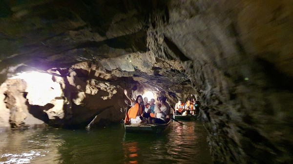 Một ngày rong chơi ở kỳ quan thế giới Tràng An