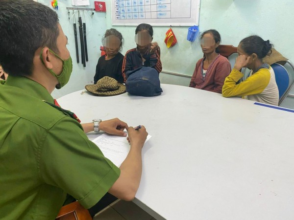 TP.Huế: Xử lý một trường hợp đăng tin bắt cóc trẻ con sai sự thật TP.Huế: Xử lý một trường hợp đăng tin bắt cóc trẻ con sai sự thật