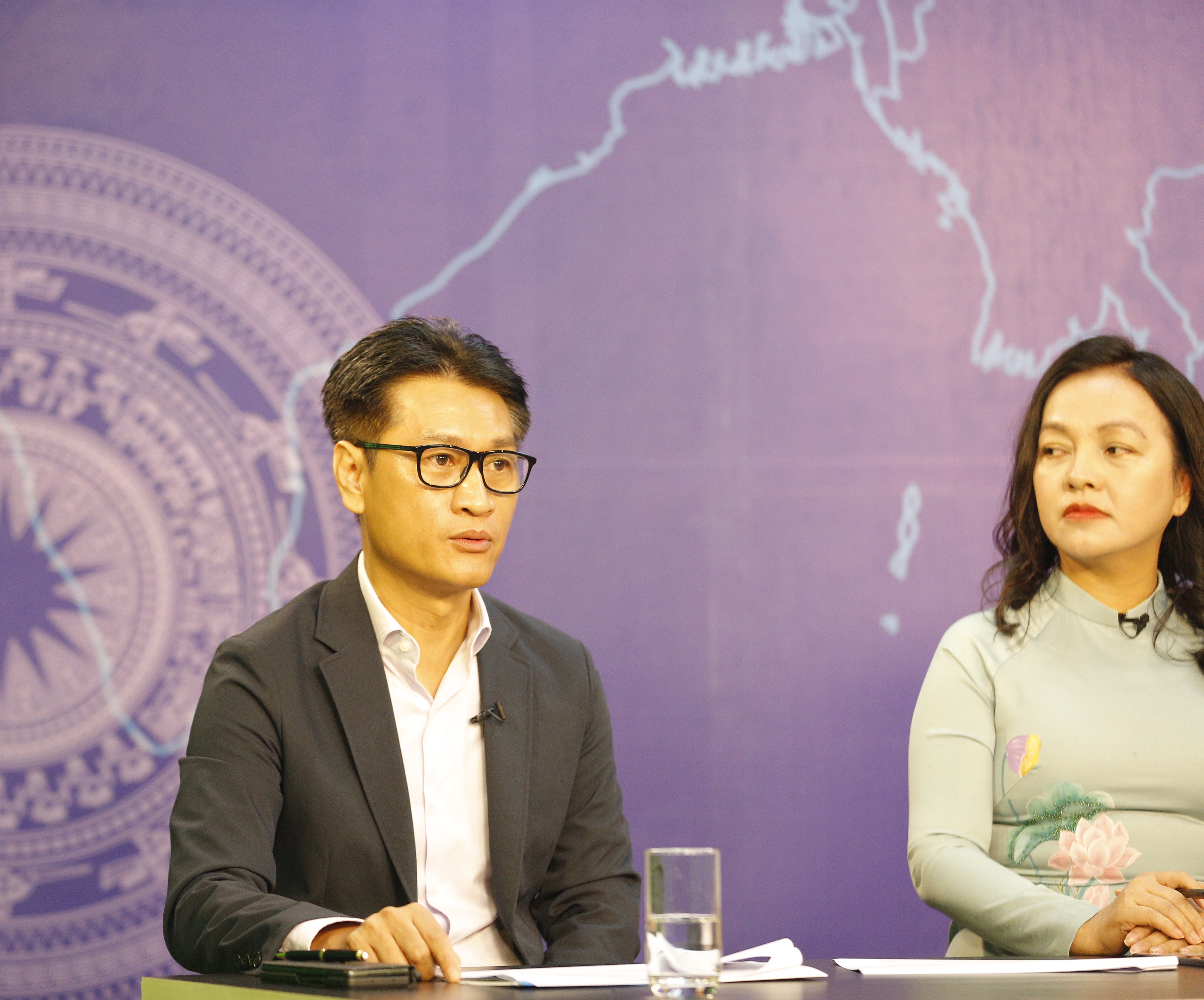Chính phủ và doanh nghiệp đồng hành vượt khó