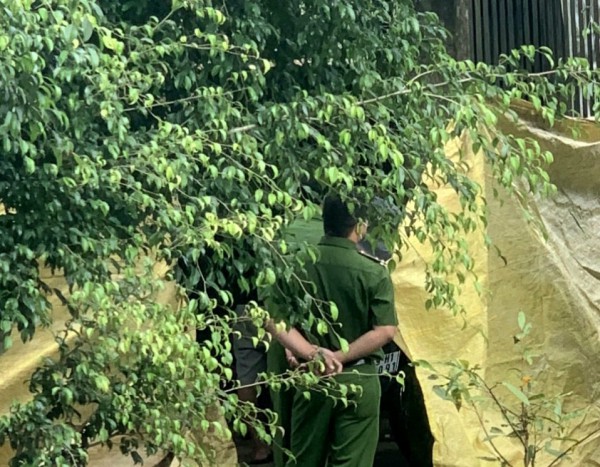 Án mạng ở Lâm Đồng: Cha dượng bắn chết con riêng của vợ rồi tự tử