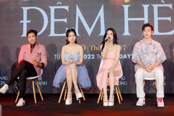 Sĩ Thanh kể chuyện 