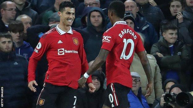 Ronaldo ghi bàn, Man Utd ngược dòng ấn tượng trước Everton