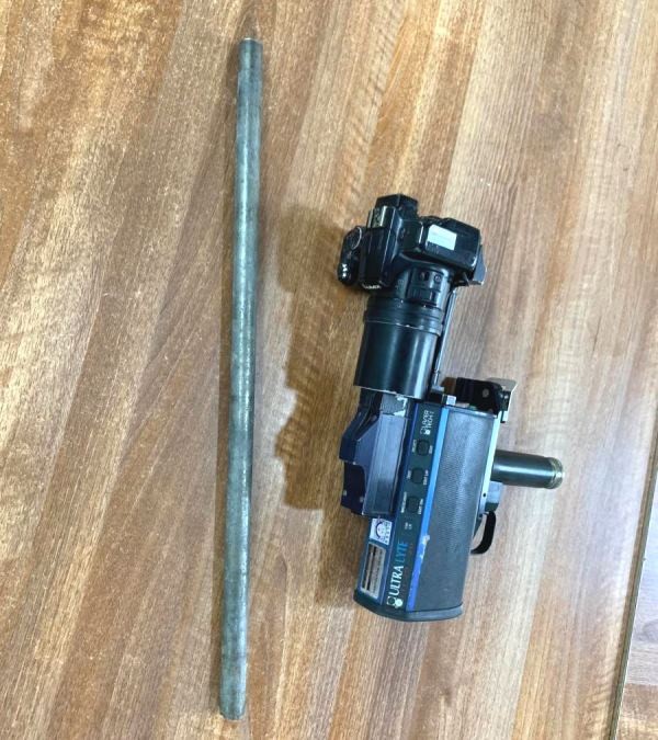 Bắt giữ lái xe dùng tuýp kim loại tấn công, cướp máy đo tốc độ của CSGT