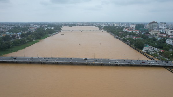 Thừa Thiên - Huế: Cảnh báo hàng loạt khu vực có nguy cơ lở đất do mưa lũ