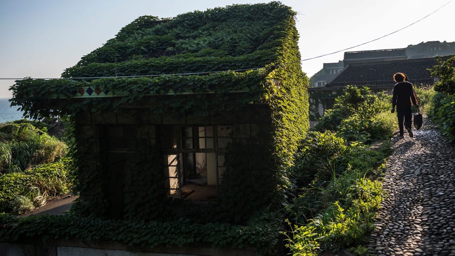 Ngôi làng nhiều năm ẩn mình giữa thiên nhiên bất ngờ gây chú ý nhờ cảnh sắc đẹp tựa cổ tích - Ảnh 9.