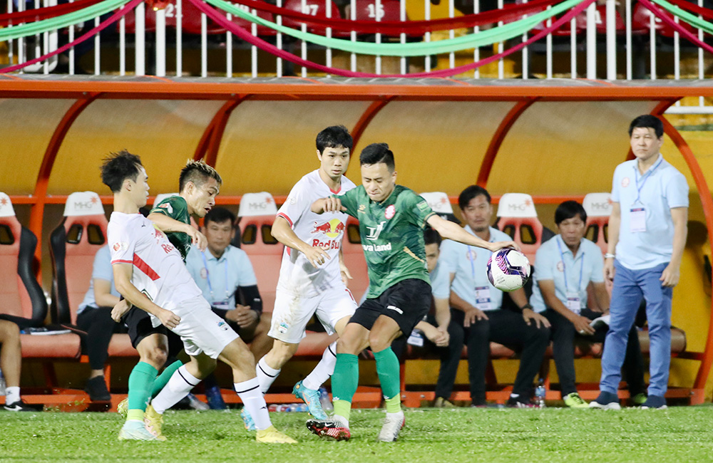 V.League - Hoàng Anh Gia Lai hụt hơi ở giai đoạn cuối mùa giải V.League - Hoàng Anh Gia Lai hụt hơi ở giai đoạn cuối mùa giải