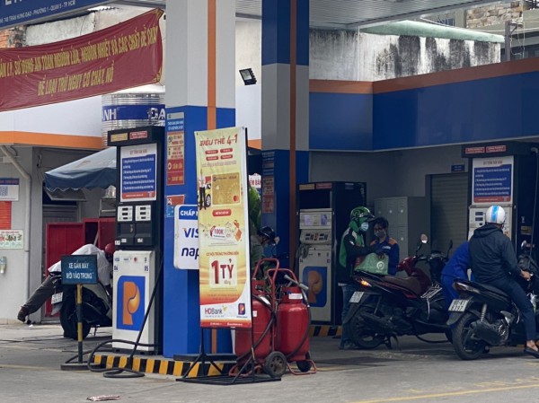 Học ngành nghề gì để làm trong ngành xăng dầu? Học ngành nghề gì để làm trong ngành xăng dầu?