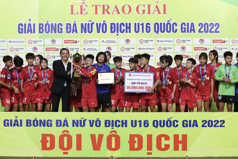 ẢNH - Phong Phú Hà Nam vô địch giải bóng đá Nữ U16 Quốc gia 2022 ẢNH - Phong Phú Hà Nam vô địch giải bóng đá Nữ U16 Quốc gia 2022