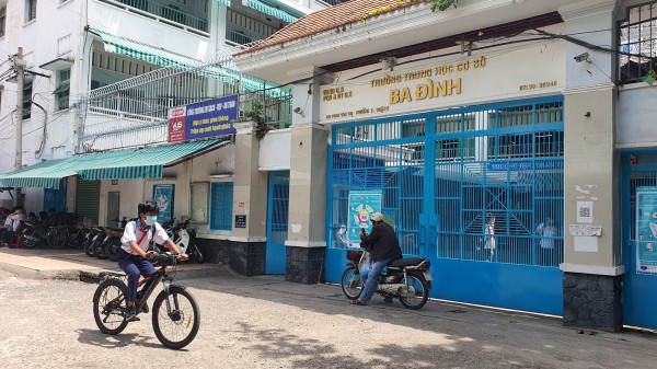 Học sinh nên vào lớp lúc mấy giờ?