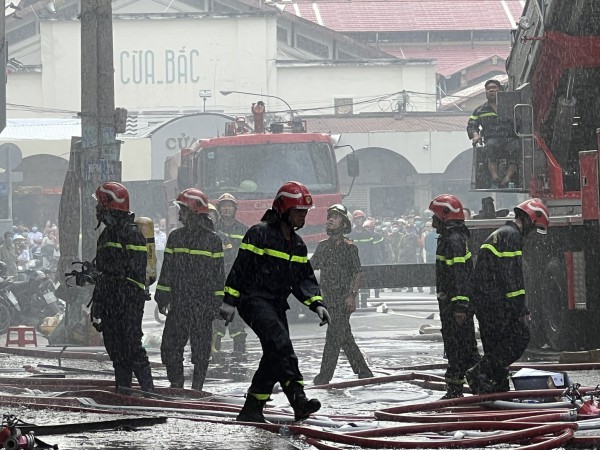 TP.HCM: Cháy tại quán bar District K ở trung tâm Q.1