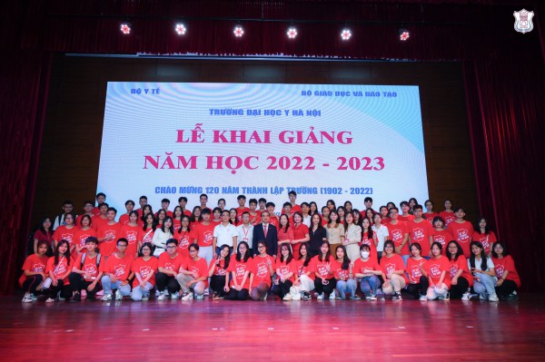 Chọn ngành y lúc này chắc chắn là sự dấn thân, tình yêu thực sự