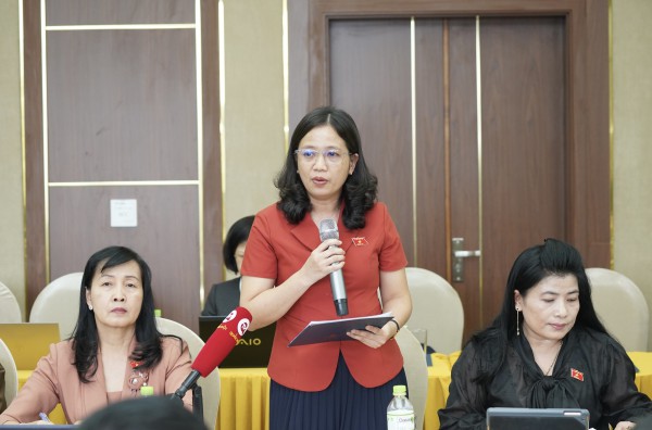 Kỳ vọng chương trình mới giải quyết mọi thứ nhưng thực tế... thiếu mọi thứ