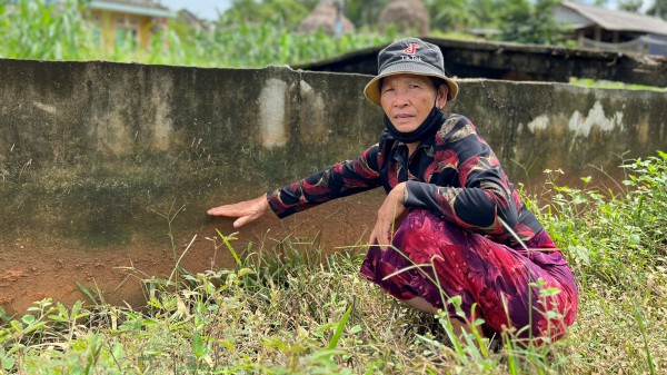 Quảng Ngãi: Vì sao kênh Thạch Nham trồi cao hơn mặt đất?