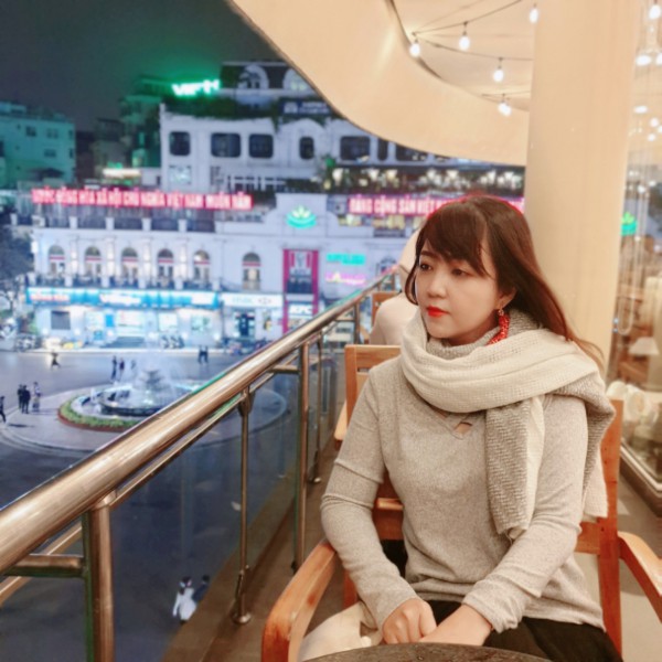 Những nữ giảng viên xinh như mộng gây 