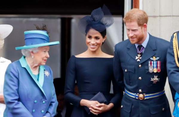 Meghan Markle gọi Nữ hoàng Elizabeth II là 