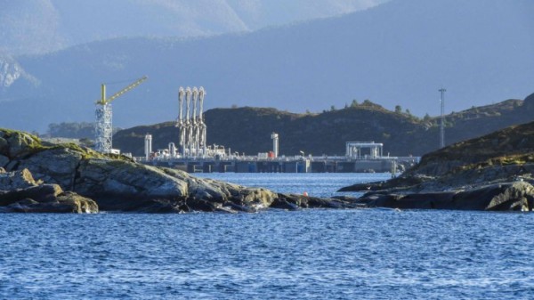 Mỹ sẽ xả thêm dầu từ kho dự trữ chiến lược để bình ổn giá