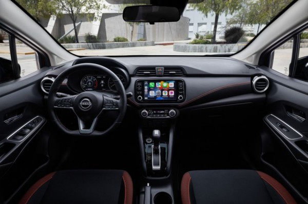 Nissan Almera 2023 nâng cấp diện mạo mới, xe tại Việt Nam thành đời cũ