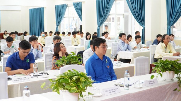 Vì sao cha mẹ cần giao quyền quyết định chọn nghề cho con?