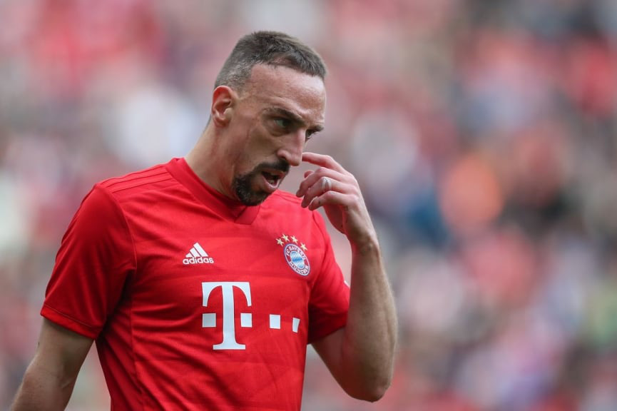 Franck Ribery tuyên bố giải nghệ