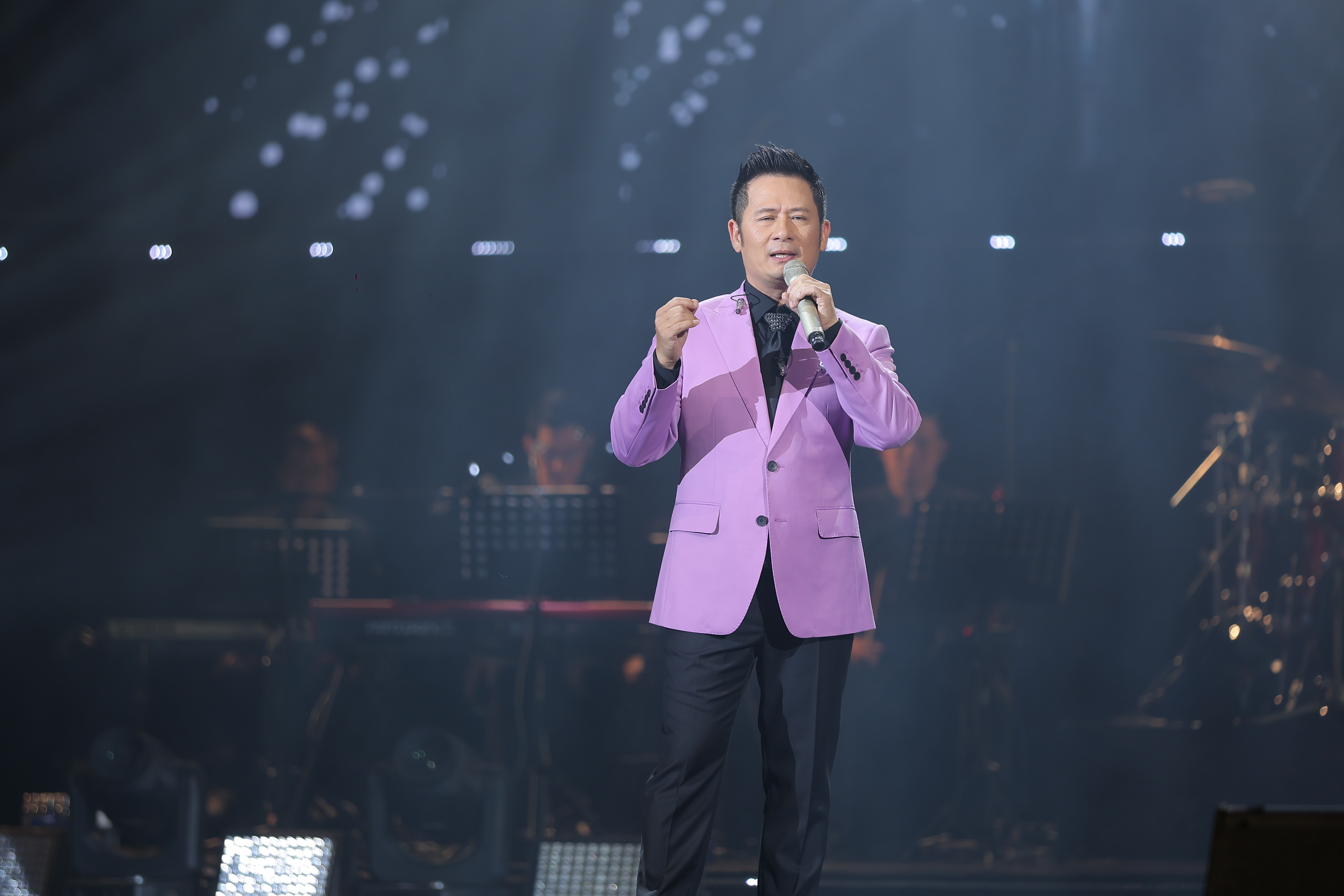 Bằng Kiều say sưa hát quá nửa đêm trong live concert Người Tình