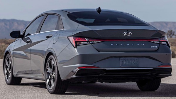 Hyundai Elantra 2023 mới trình làng Việt Nam đã có bản Hybrid