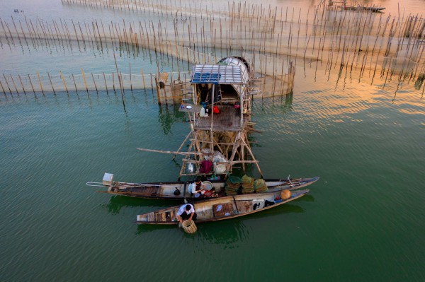 Mê hoặc với bình minh ở Đầm Chuồn