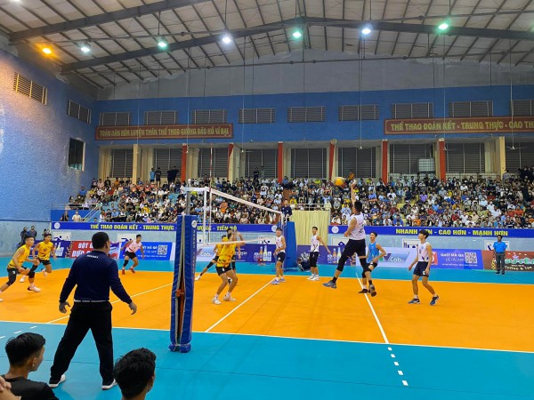 Đội nam Đà Nẵng, nữ TP.HCM đoạt vé thăng hạng bóng chuyền vô địch quốc gia