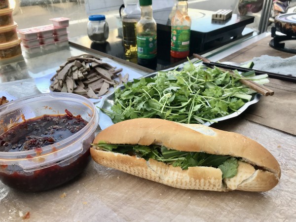 Bánh mì Việt: Những khúc biến tấu, hương vị nhiều 