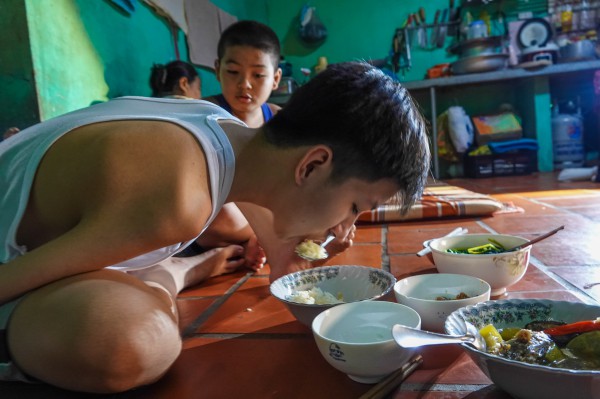 Hành trình lập nên 