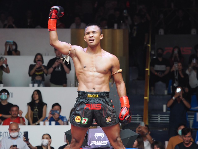 "Thánh Muay" Buakaw thắng thuyết phục đối thủ nhiều duyên nợ Yoshihiro Sato - Ảnh 4.