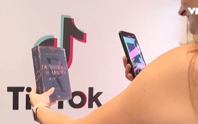 BookTok - quảng bá văn hóa đọc nhờ TikTok