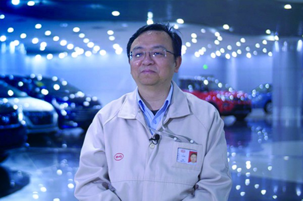 Chân dung người “đánh bại” Elon Musk Chân dung người “đánh bại” Elon Musk