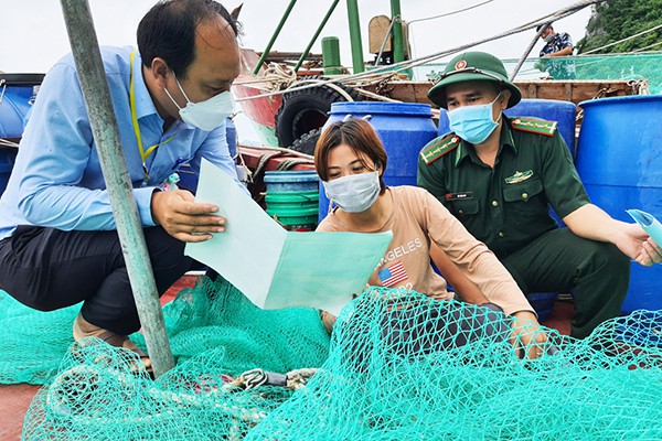 “Dồn lực” gỡ thẻ vàng IUU “Dồn lực” gỡ thẻ vàng IUU