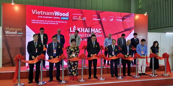 khai-mac-trien-lam-vietnamwood-2022