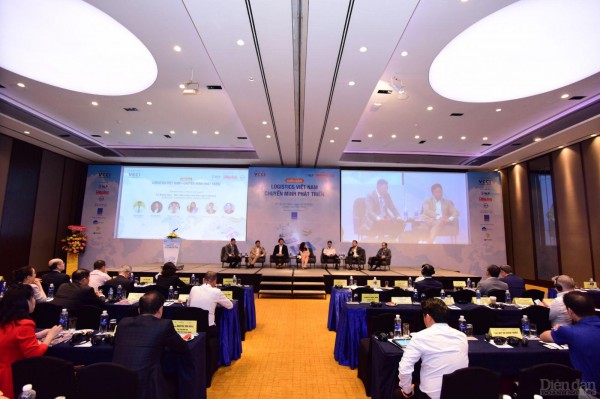 LOGISTICS 4.0: Tìm kiếm cơ hội mới trong kinh doanh logistics