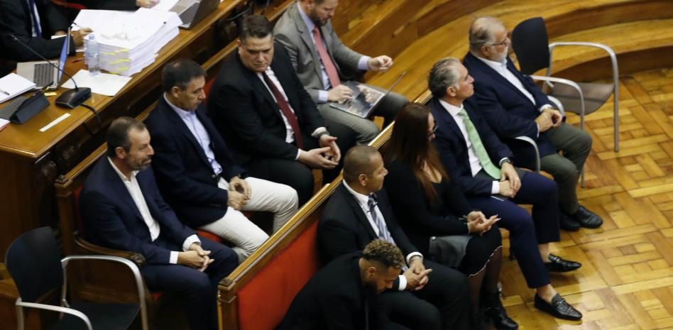 Neymar nói gì trước cáo buộc gian lận và tham nhũng?