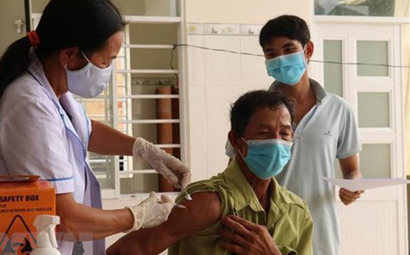 Tỷ lệ tiêm mũi 3 thấp, Bình Phước quy trách nhiệm người đứng đầu