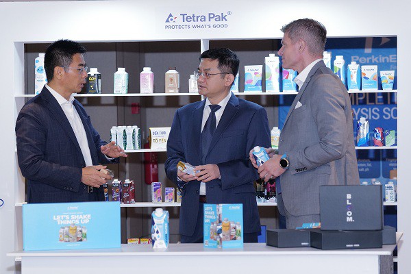 Vinamilk chia sẻ kinh nghiệm hành trình 33 năm xây dựng tình yêu thương hiệu Dielac tại Hội nghị sữa Châu Á