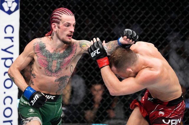 Những điểm nhấn đáng chú ý sau UFC 280: O'Malley có chiến thắng gây tranh cãi - Ảnh 4.