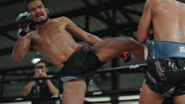 Nỗ lực hết mình và không bỏ cuộc: Topnoi Kiwram đã sẵn sàng giành tấm vé lịch sử đến với UFC - Ảnh 2.