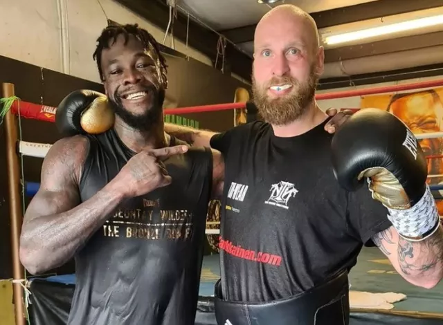 Deontay Wilder trên hành trình giành lại chiếc đai vô địch quyền Anh thế giới - Ảnh 2.