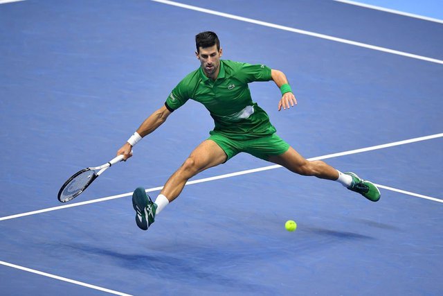 Djokovic vô địch ATP Finals, cân bằng kỷ lục với Federer - Ảnh 7.