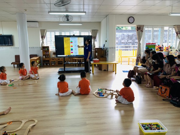 Bên trong trường mầm non 10.000 mét vuông ngay trung tâm TP.HCM